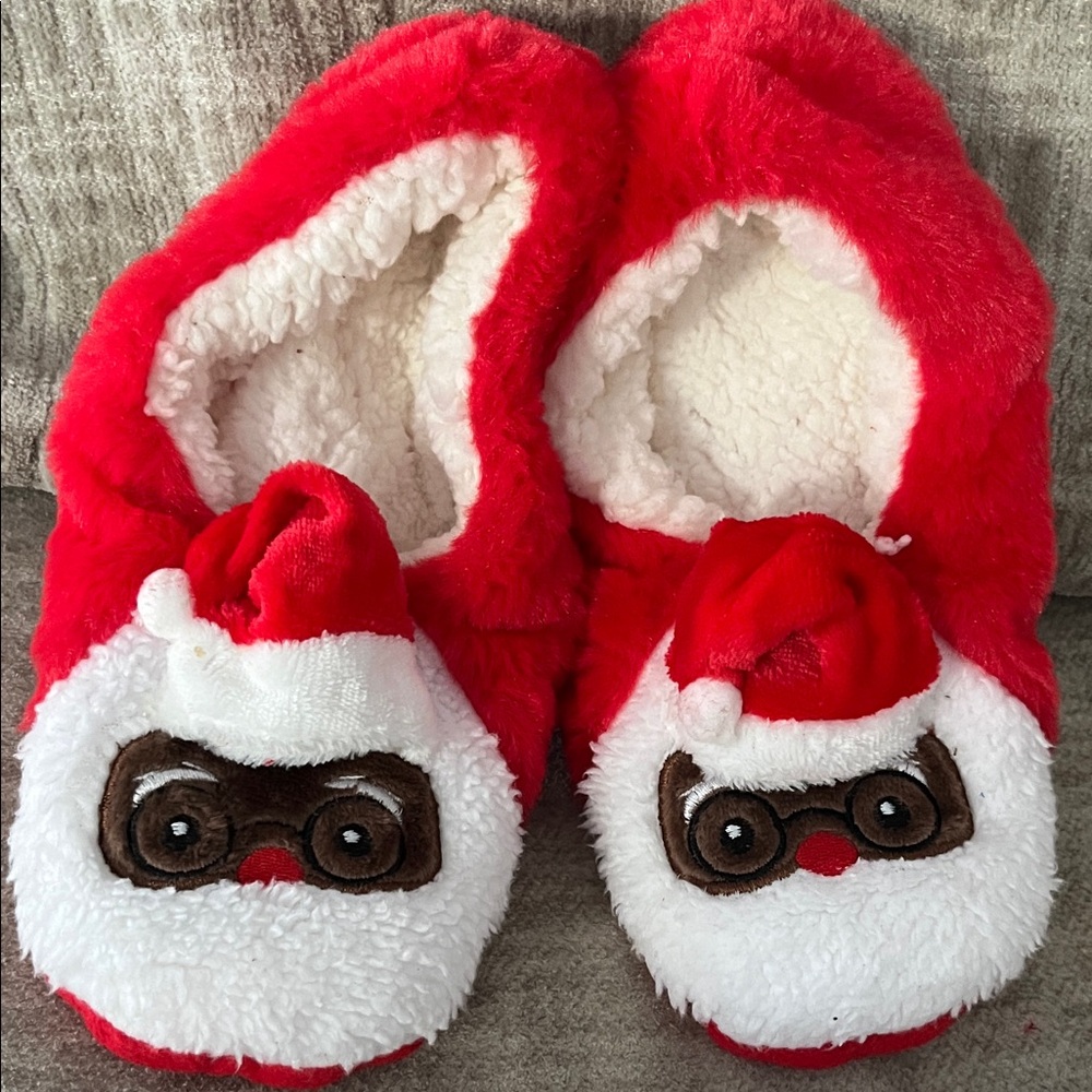 NEW Red Santa Slippers with Plush Lining
